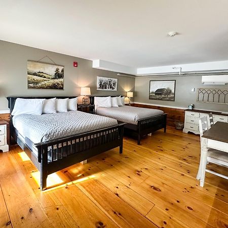 The Black Walnut Inn Amherst Extérieur photo