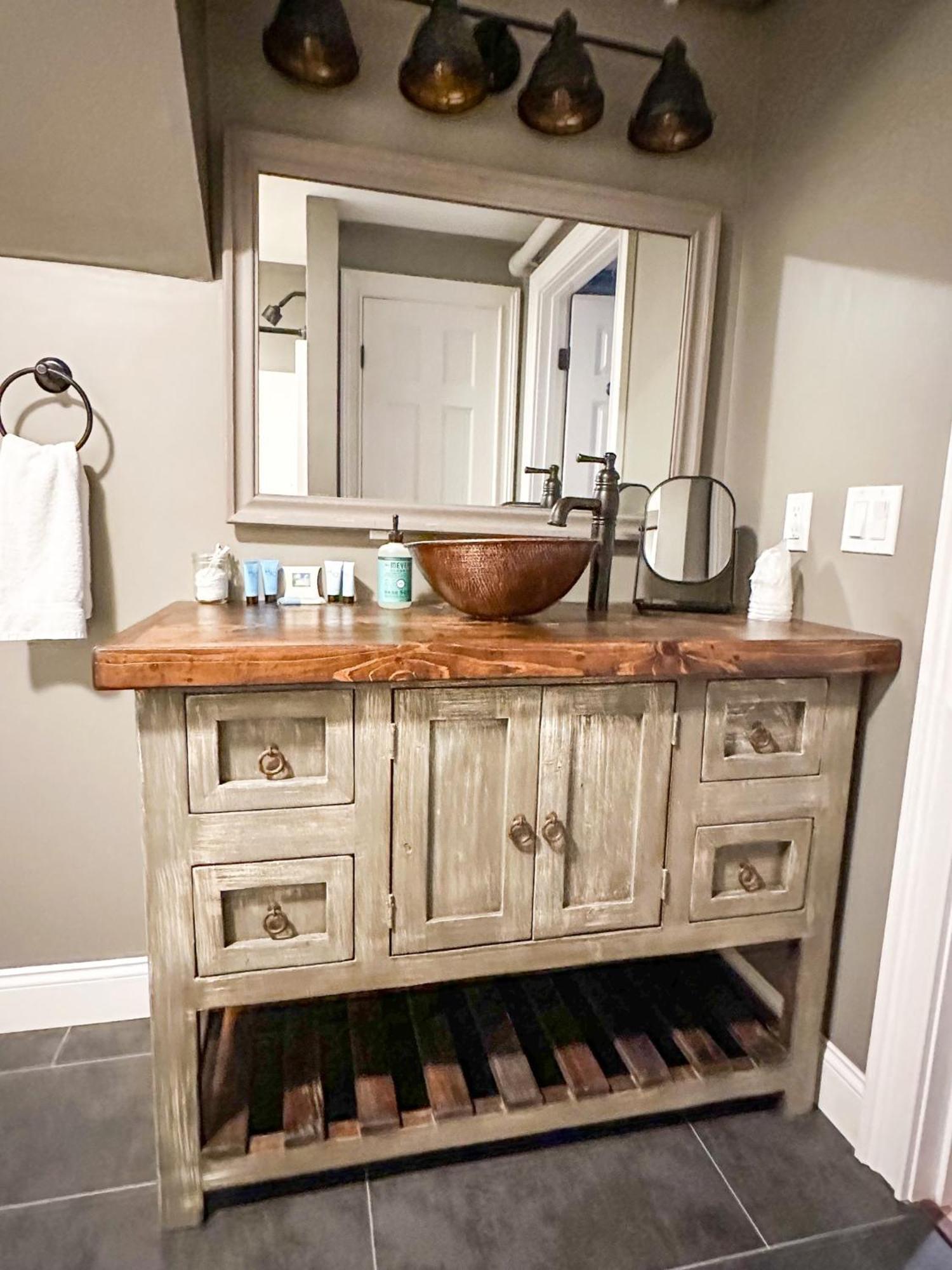 The Black Walnut Inn Amherst Extérieur photo