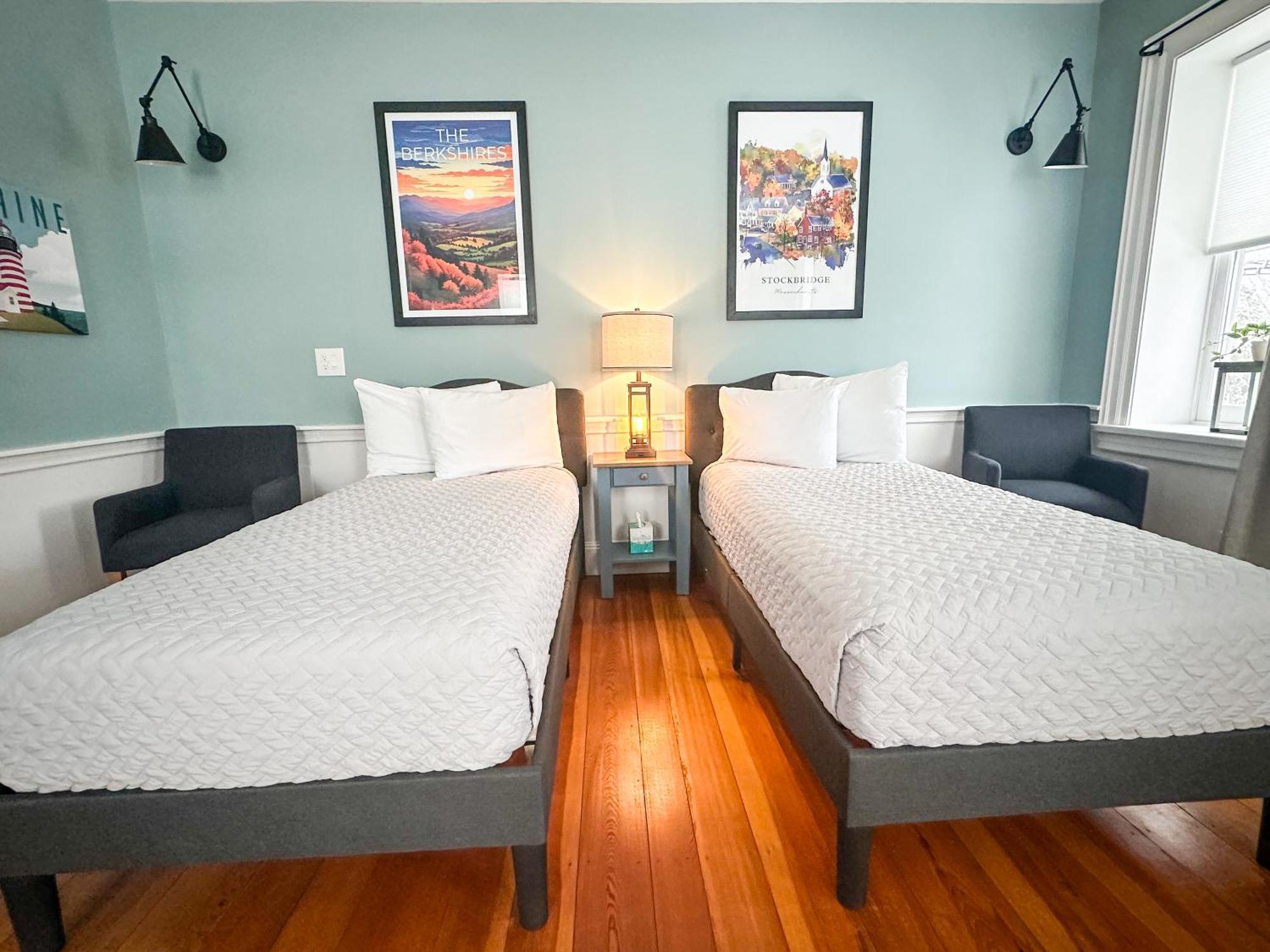 The Black Walnut Inn Amherst Extérieur photo