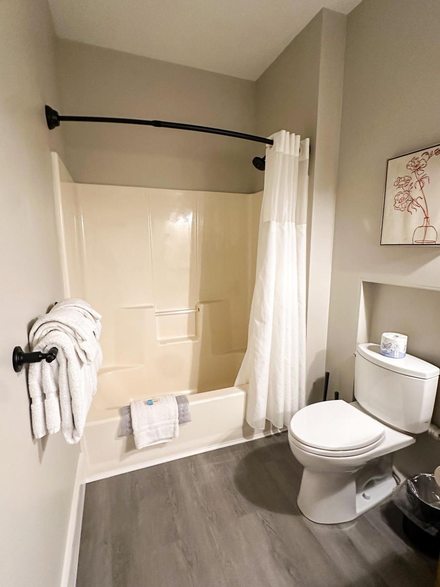The Black Walnut Inn Amherst Extérieur photo